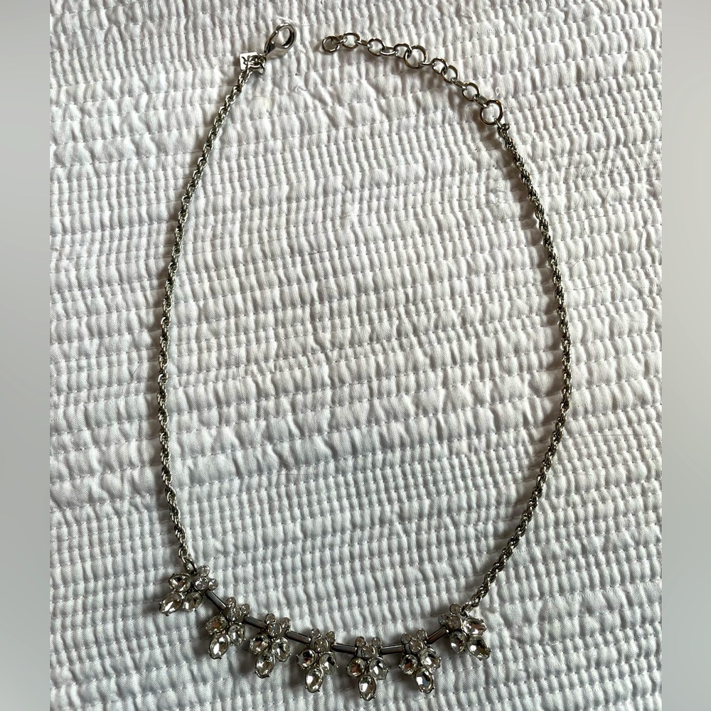 Silver sparkly necklace